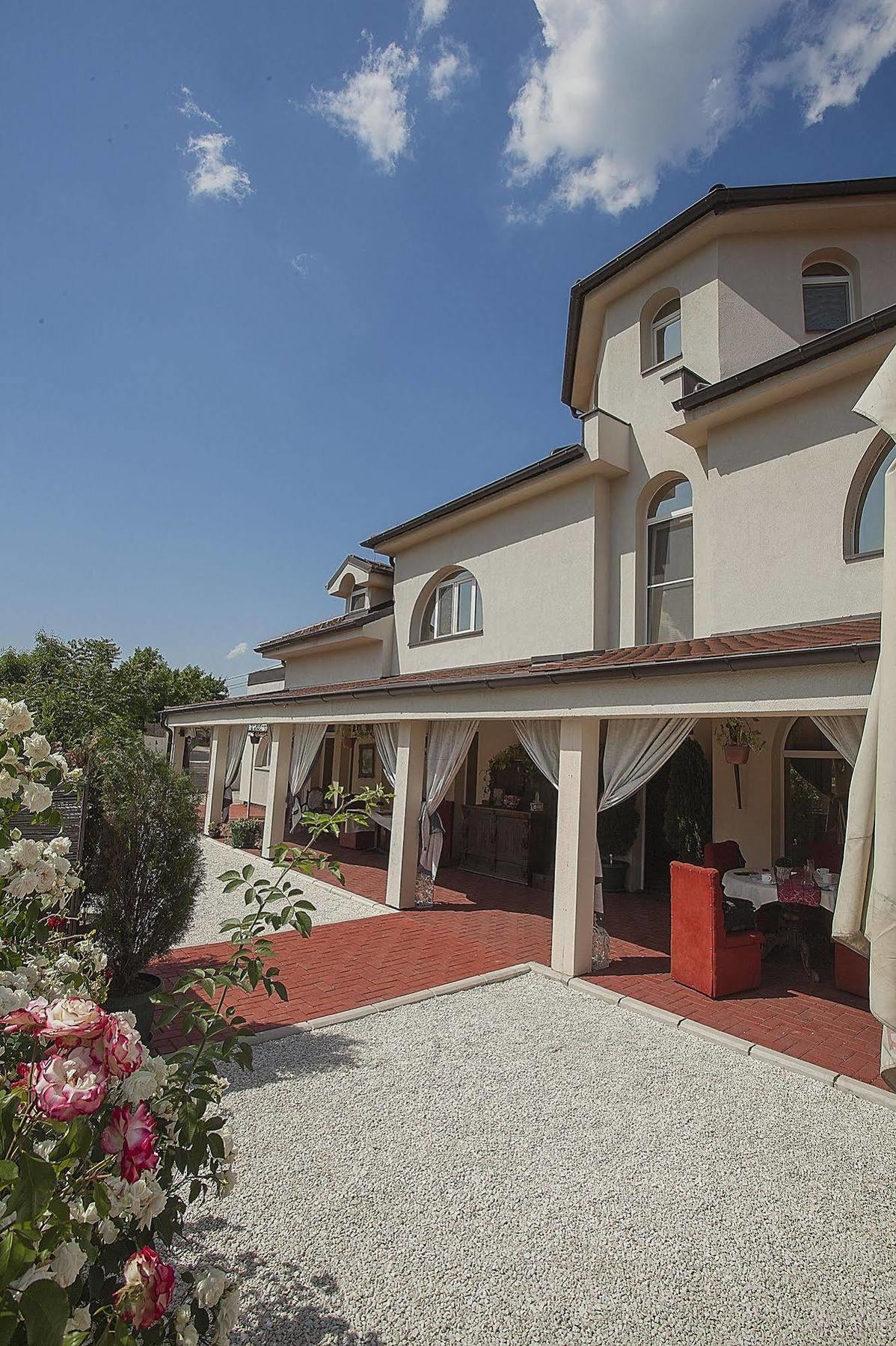 Vila Rococo Belgrad Exterior foto